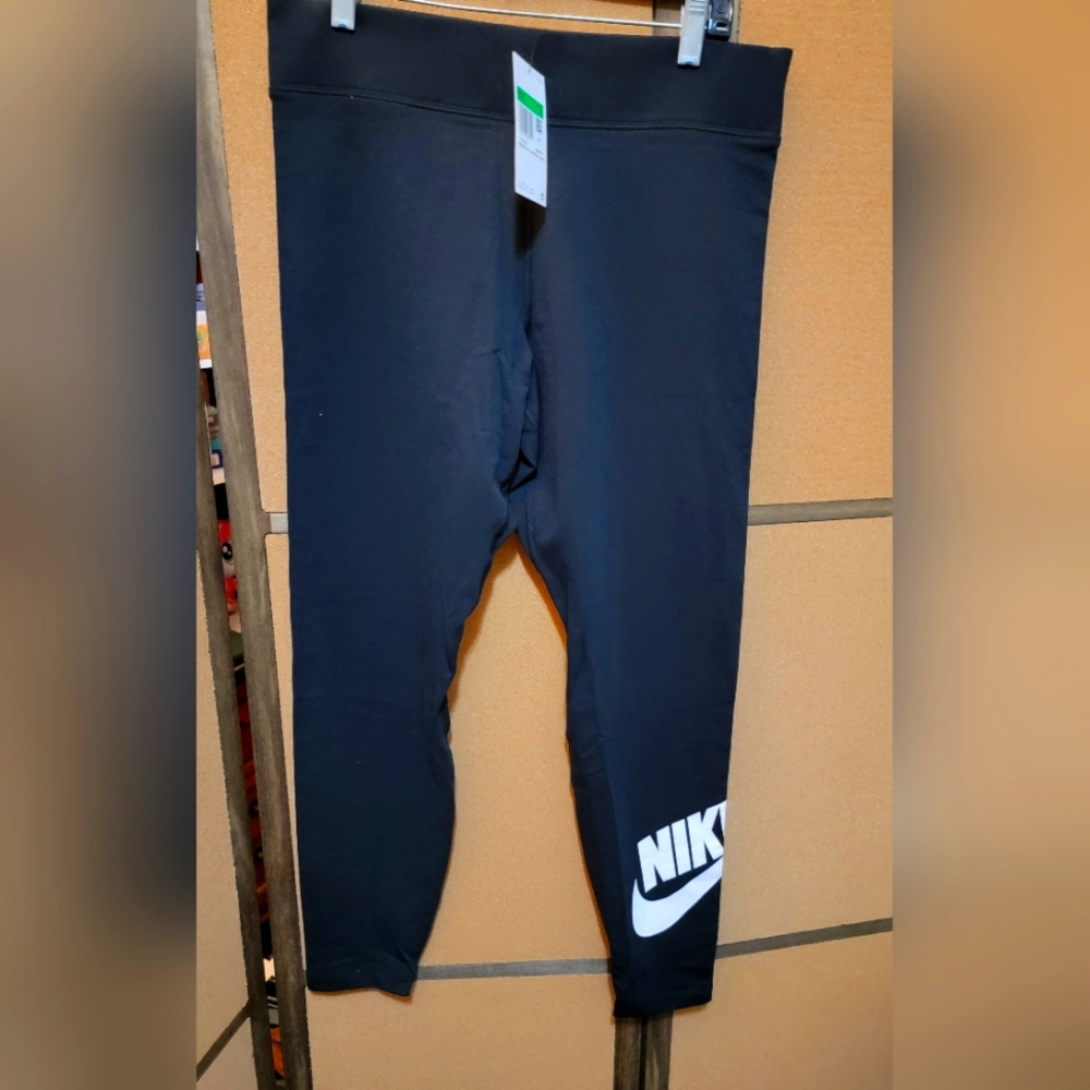 Black Nike Leggings-  XL,  NWT